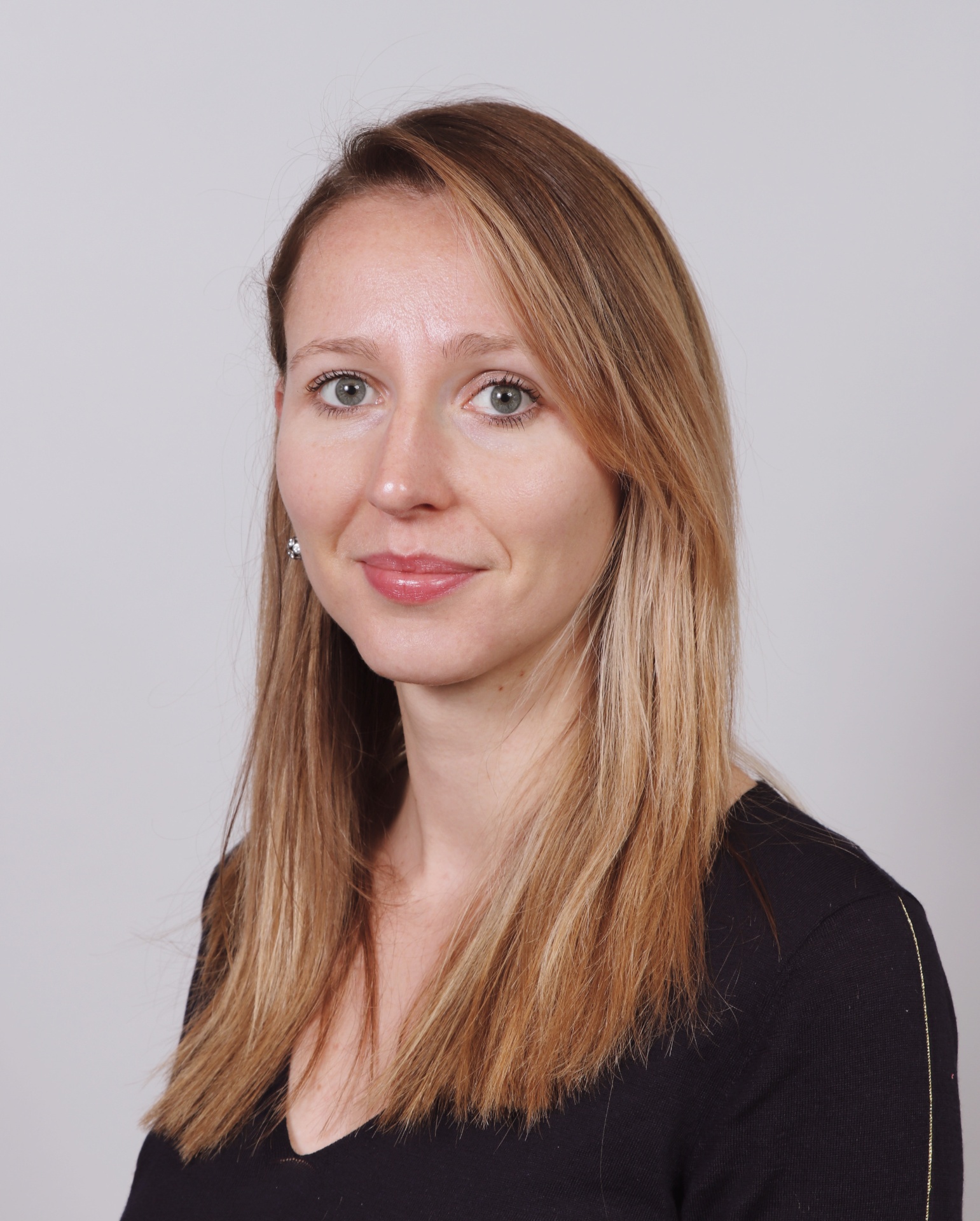 Axelle Leroux, avocate en droit des affaires à Chambéry